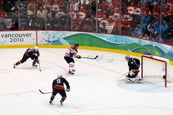 溫哥華冬奧會冰球決賽美國2-3加拿大
