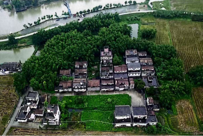 東興里(廣東省江門市開平市赤坎鎮新建行政村下轄自然村) 東興里(廣東省江門市開平市赤坎鎮新建行政村下轄自然村)