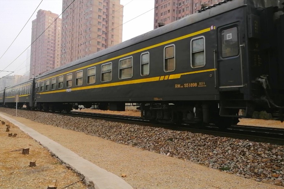 7511/7514次列車 7511/7514次列車