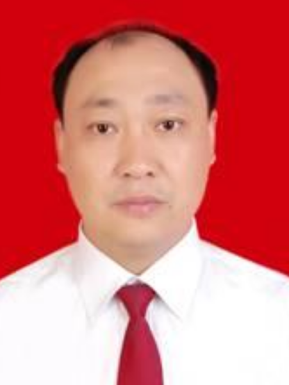 李少華(湖南省郴州市宜章縣林業局黨組成員、副局長) 李少華(湖南省郴州市宜章縣林業局黨組成員、副局長)