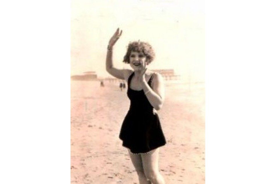 Dorothy Dorr Dorothy Dorr