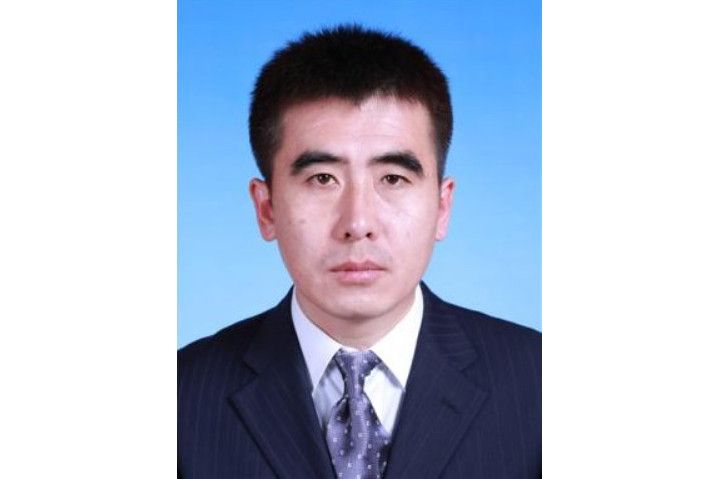 徐昕(瀋陽市審計局黨組成員、總審計師) 徐昕(瀋陽市審計局黨組成員、總審計師)