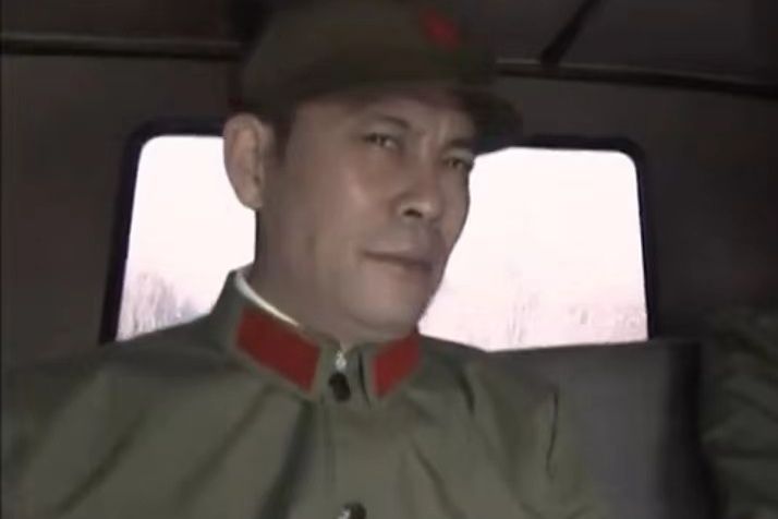 李大強(軍旅劇《十一級台階》中的角色) 李大強(軍旅劇《十一級台階》中的角色)