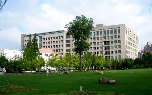 上海財經大學國際工商管理學院