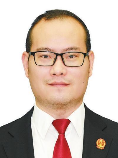 周強(海南省高級人民法院刑一庭審判員)
