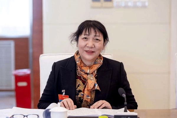 張玉珍(福建省環境科學研究院院長,農工黨中央委員、福建省委會副主委) 張玉珍(福建省環境科學研究院院長,農工黨中央委員、福建省委會副主委)