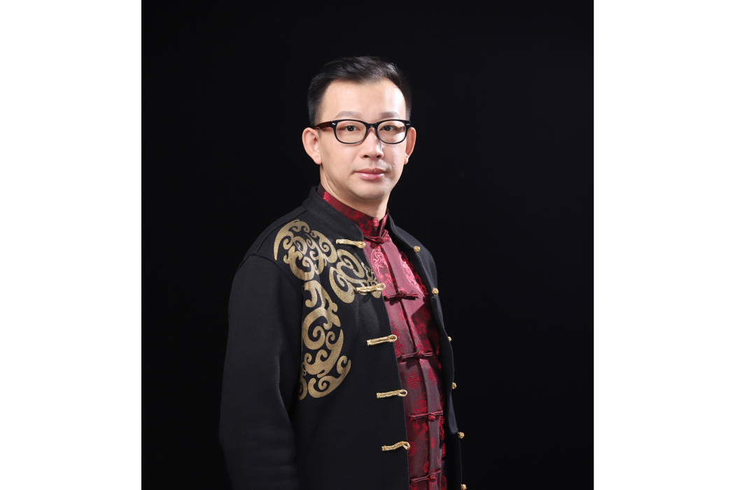 左春龍 左春龍