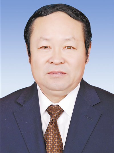 王效力 王效力