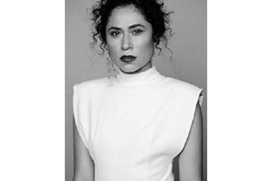 Mayra Batalla Mayra Batalla