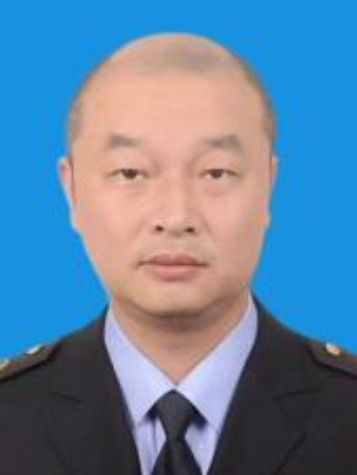 游楠(四川省華鎣市應急管理局黨委委員、市森林防滅火指揮部專職副指揮長) 游楠(四川省華鎣市應急管理局黨委委員、市森林防滅火指揮部專職副指揮長)