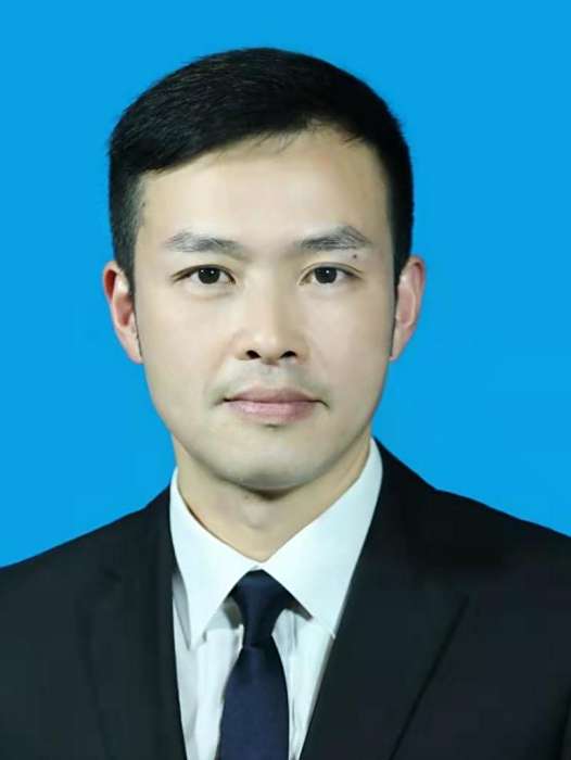 陳駿(湖北省宜昌市點軍區政府黨組成員、副區長) 陳駿(湖北省宜昌市點軍區政府黨組成員、副區長)