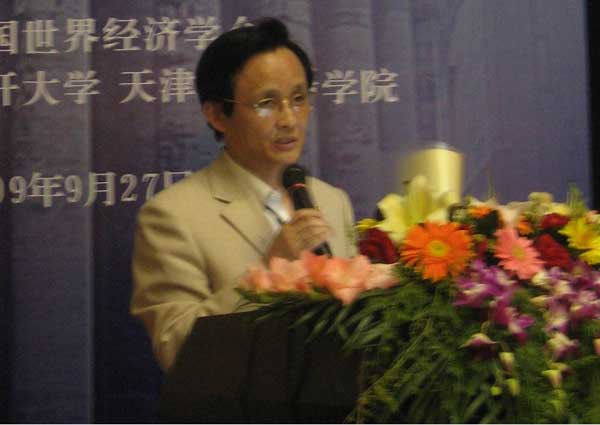 蕭琛(北京大學國際經濟系主任、教授)