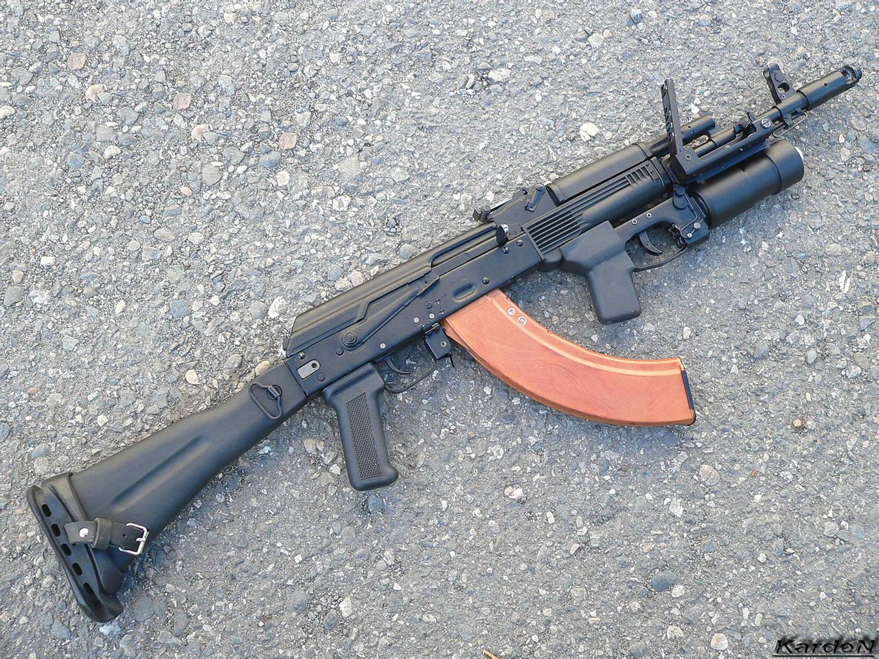 AK-103突擊步槍