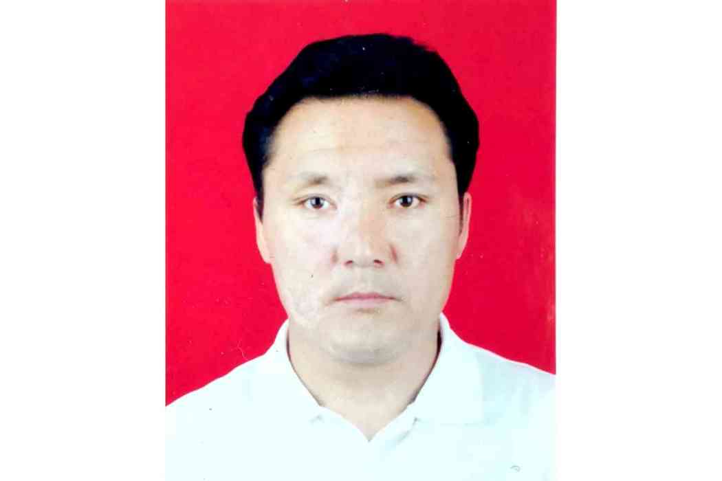 次旺羅布(林芝市政府國資委黨委委員、副主任)