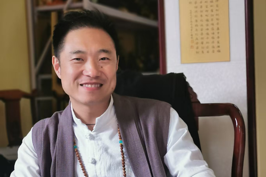 王寶(內畫非遺傳承人) 王寶(內畫非遺傳承人)