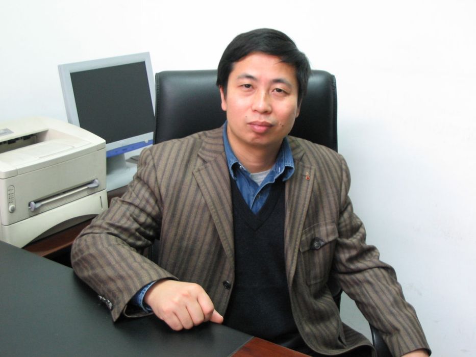 譚長銀 譚長銀
