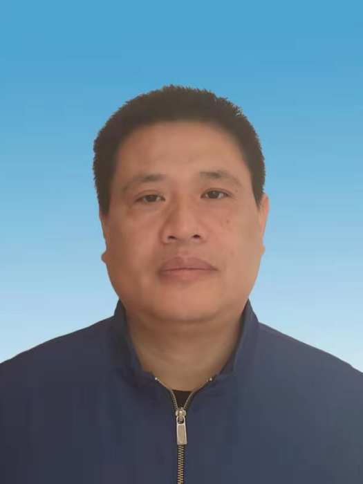 王俊清(江西省上饒市廣信區水利局黨組成員、副局長) 王俊清(江西省上饒市廣信區水利局黨組成員、副局長)