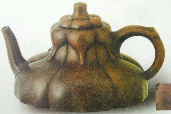玉蘭花壺 玉蘭花壺