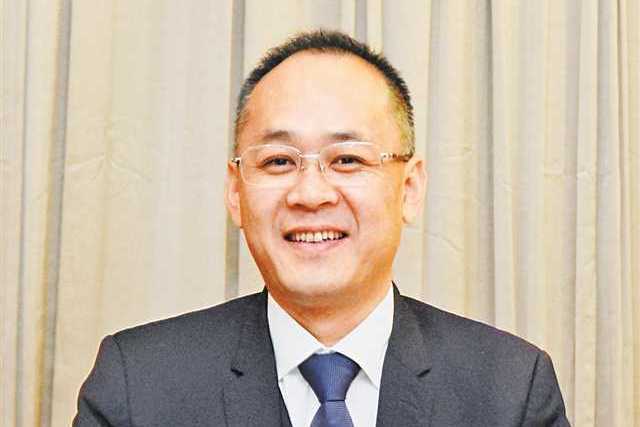 何鎮初 何鎮初