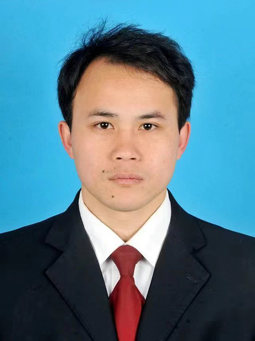 戴澤斌(貴州省銅仁市松桃苗族自治縣生態移民局黨組成員、督查專員) 戴澤斌(貴州省銅仁市松桃苗族自治縣生態移民局黨組成員、督查專員)
