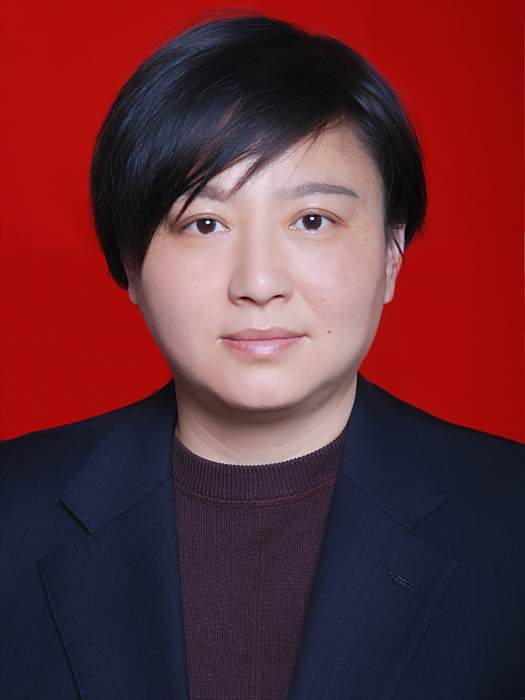 吳艷艷(安徽省黃山市屯溪區退役軍人事務局黨組成員) 吳艷艷(安徽省黃山市屯溪區退役軍人事務局黨組成員)