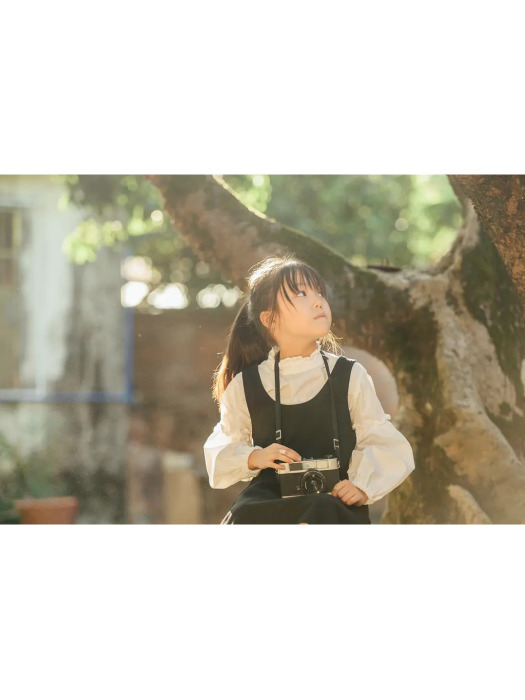 夏天晴(電影《再見,也許不再見》中的角色) 夏天晴(電影《再見,也許不再見》中的角色)