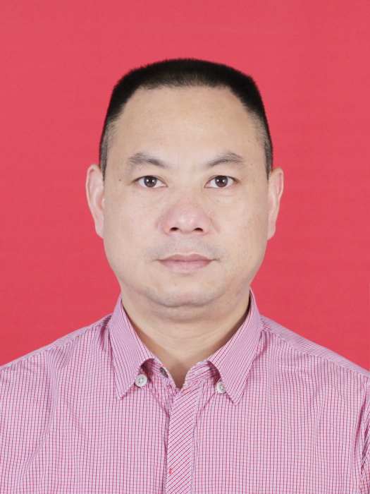陳友權(梅州市民政局黨組成員、副調研員) 陳友權(梅州市民政局黨組成員、副調研員)