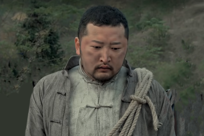 孫永福(戰爭劇《大客棧》中的角色,由趙雷棋飾演) 孫永福(戰爭劇《大客棧》中的角色,由趙雷棋飾演)