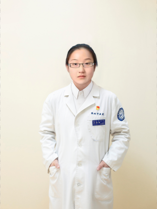 王嚴(敦化市醫院感染性疾病科主任) 王嚴(敦化市醫院感染性疾病科主任)