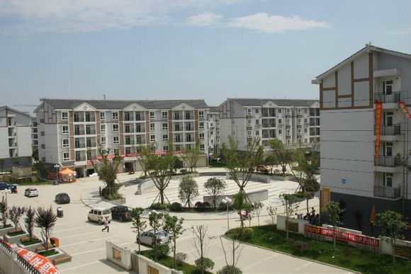 京什小區 京什小區