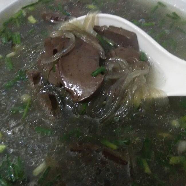 豬血粉條湯