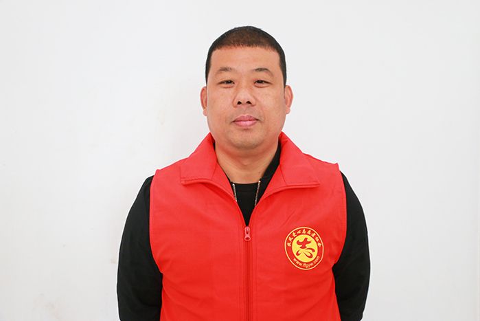 屈亞斌(馮家山水庫管理局午井灌溉管理處工會主席) 屈亞斌(馮家山水庫管理局午井灌溉管理處工會主席)