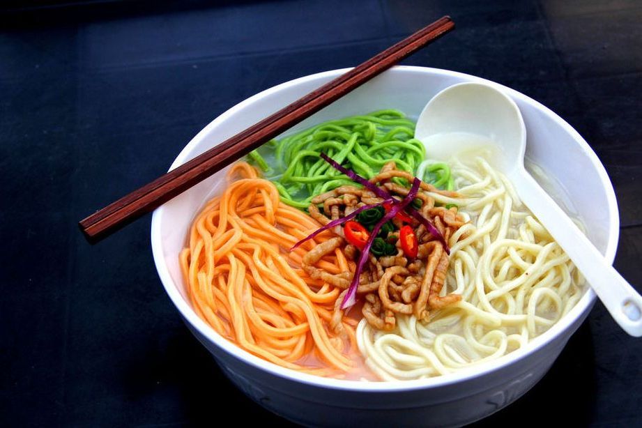 三色煨面