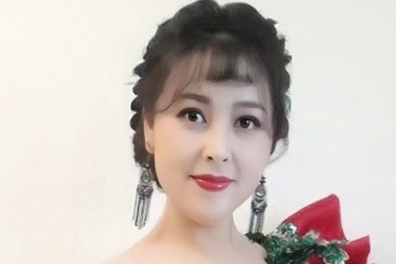 萬美彤 萬美彤