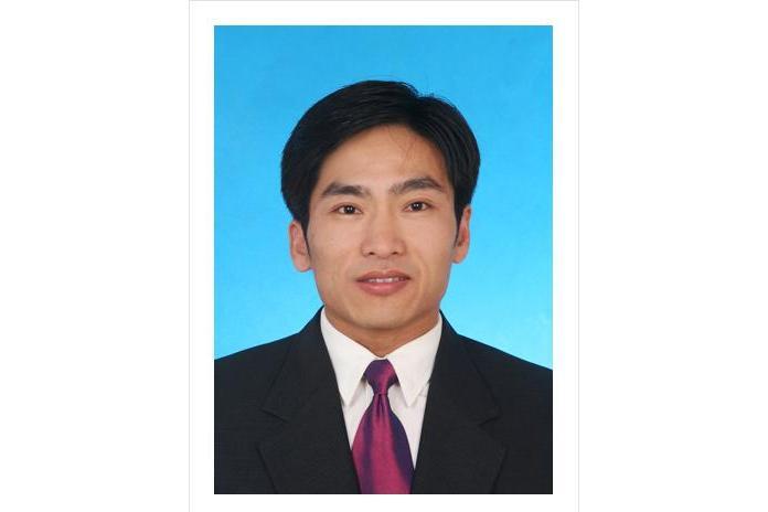 張自如(中央財經大學體育經濟與管理學院副教授) 張自如(中央財經大學體育經濟與管理學院副教授)