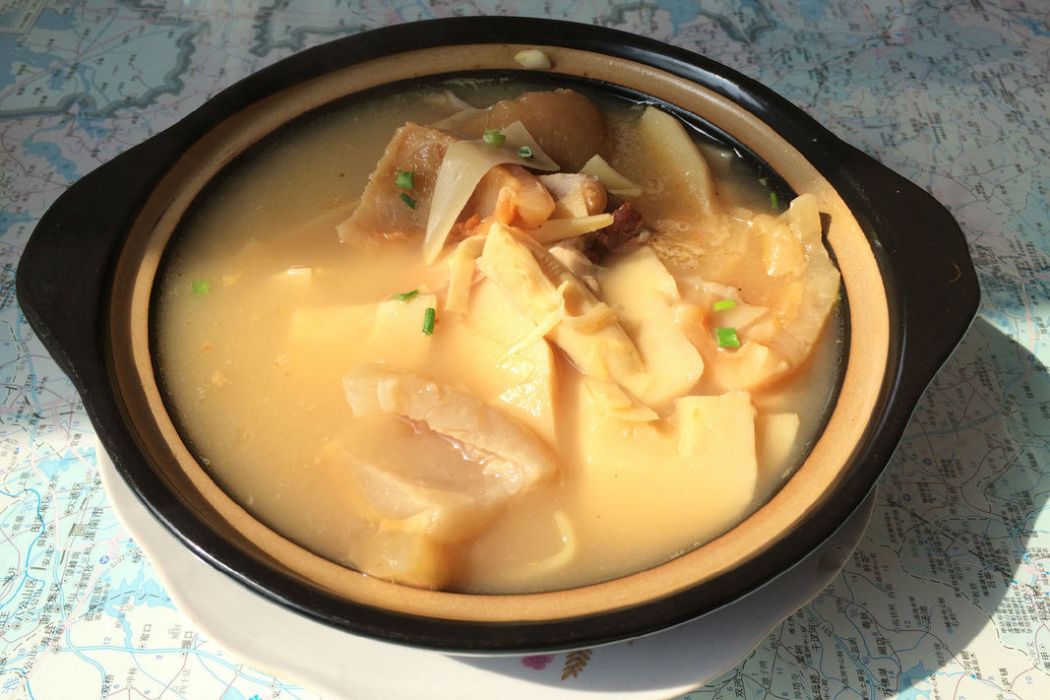 冬筍臘肉湯 冬筍臘肉湯