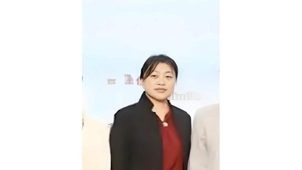 李麗萍(浙大邵逸夫醫院阿拉爾醫院副院長) 李麗萍(浙大邵逸夫醫院阿拉爾醫院副院長)