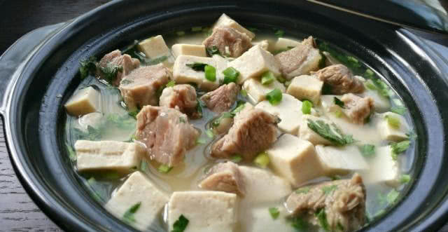 豆腐羊肉沙鍋