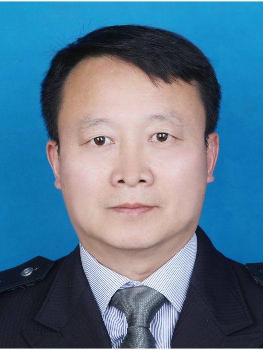 朱亮(江蘇省宿遷市生態環境局黨組成員、副局長) 朱亮(江蘇省宿遷市生態環境局黨組成員、副局長)