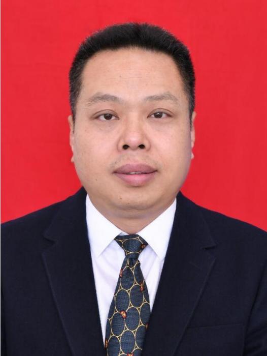易維(湖南省衡陽市石鼓區委常委、區政府黨組成員、副區長) 易維(湖南省衡陽市石鼓區委常委、區政府黨組成員、副區長)