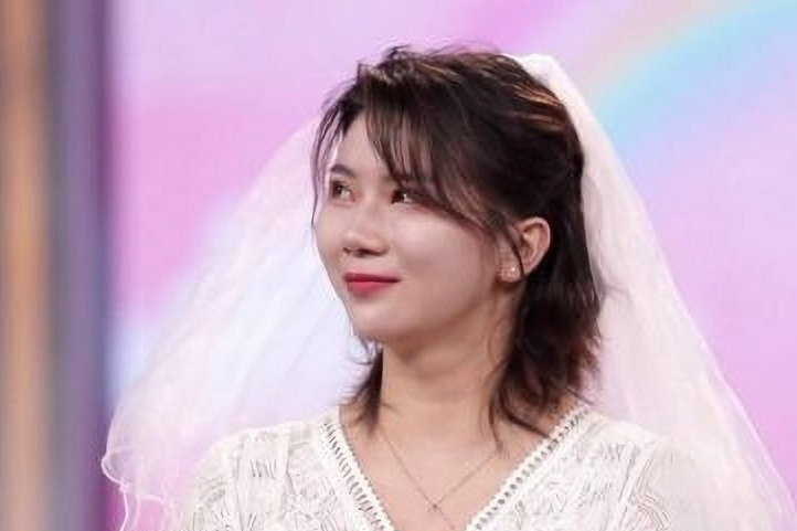 袁美(舉重奧運冠軍諶利軍的妻子) 袁美(舉重奧運冠軍諶利軍的妻子)
