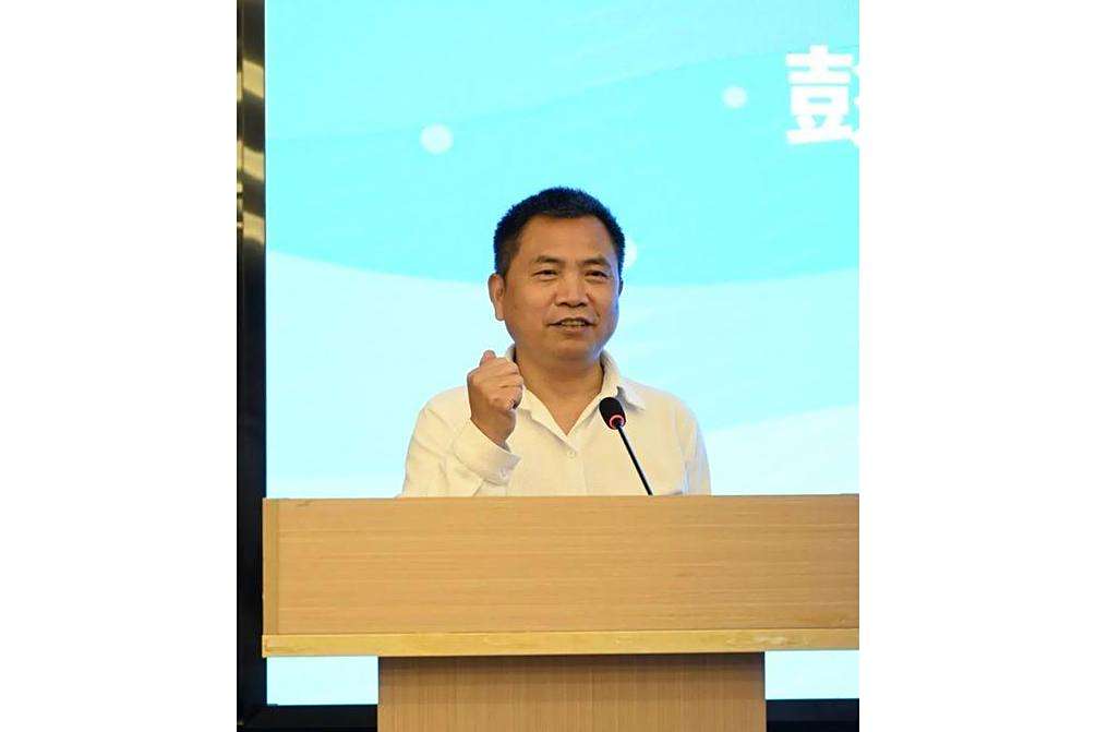 彭學明(中國作家協會創聯部主任) 彭學明(中國作家協會創聯部主任)