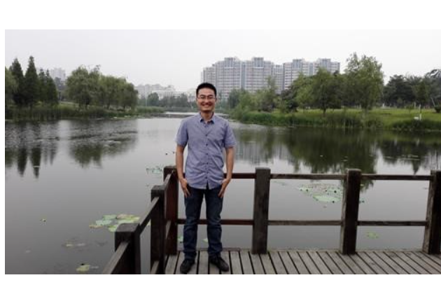 馮偉偉(江蘇大學環境與安全工程學院教師) 馮偉偉(江蘇大學環境與安全工程學院教師)
