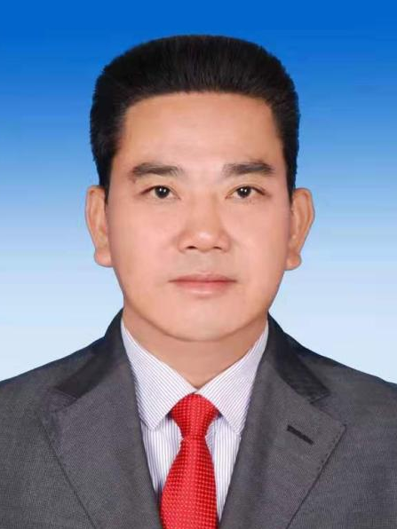 張昱(廣西壯族自治區欽州市靈山縣供銷合作社聯合社黨組成員、監事會主任、正科二級) 張昱(廣西壯族自治區欽州市靈山縣供銷合作社聯合社黨組成員、監事會主任、正科二級)