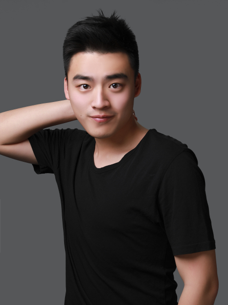 王俊淇(導演、演員) 王俊淇(導演、演員)