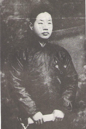 1912年，陳鶴琴在北京清華學校學習