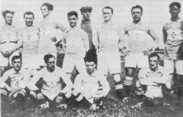 諾維塞足球俱樂部1922年冠軍隊合影