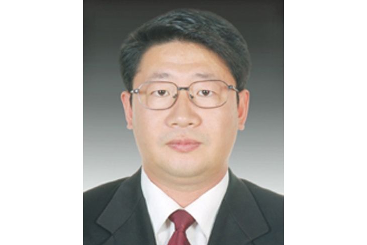 宋剛(山東省東營市河口區政府辦黨組成員,大數據服務中心黨組書記、主任) 宋剛(山東省東營市河口區政府辦黨組成員,大數據服務中心黨組書記、主任)