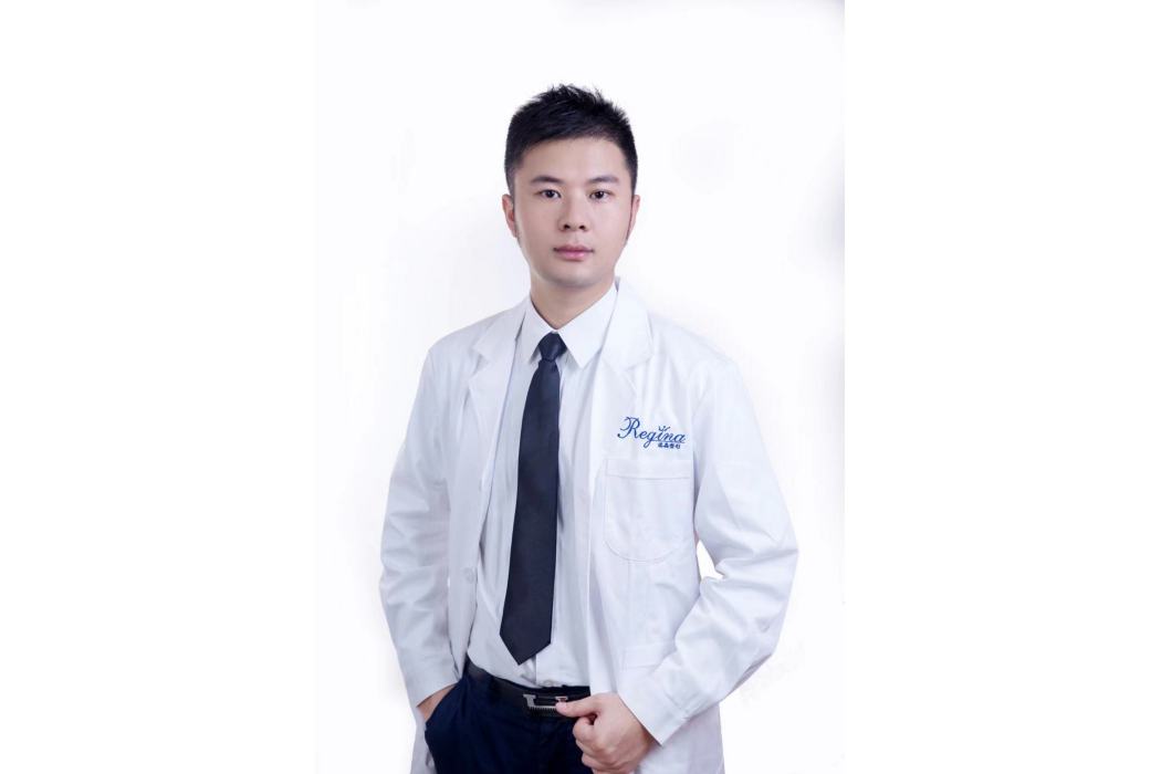 李潮(台州維多利亞醫療美容醫院執業醫師) 李潮(台州維多利亞醫療美容醫院執業醫師)