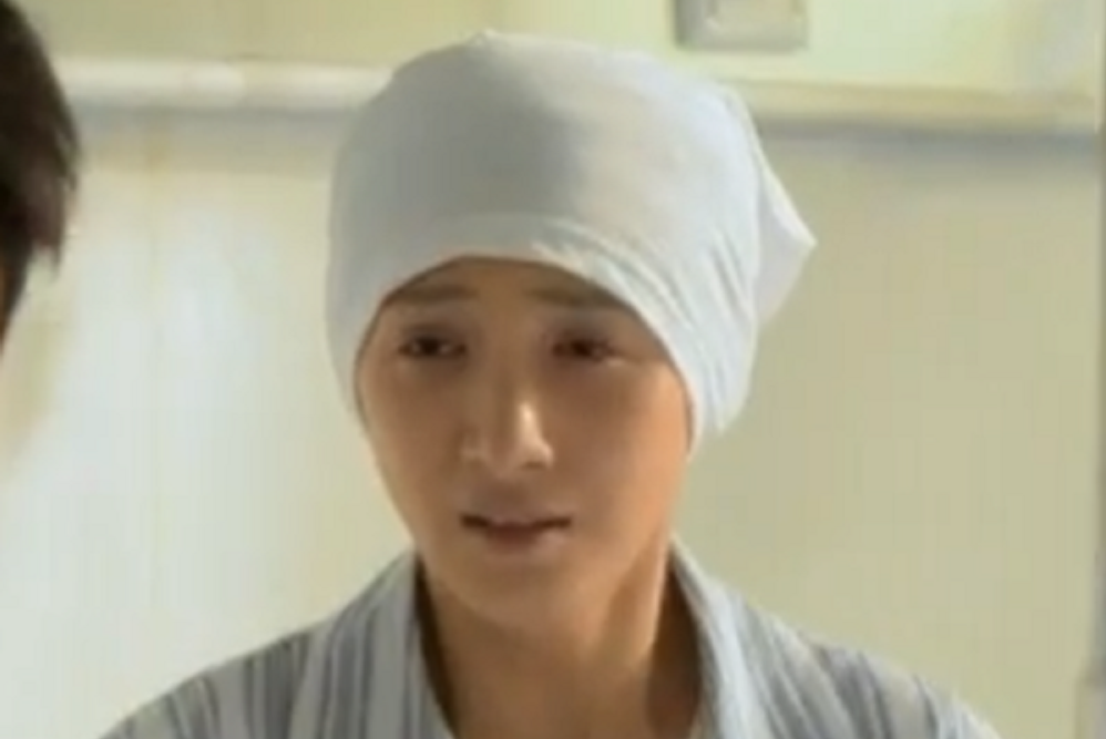唐笑笑(輕喜劇《愛情最美麗》中的角色,由盧茜飾演) 唐笑笑(輕喜劇《愛情最美麗》中的角色,由盧茜飾演)